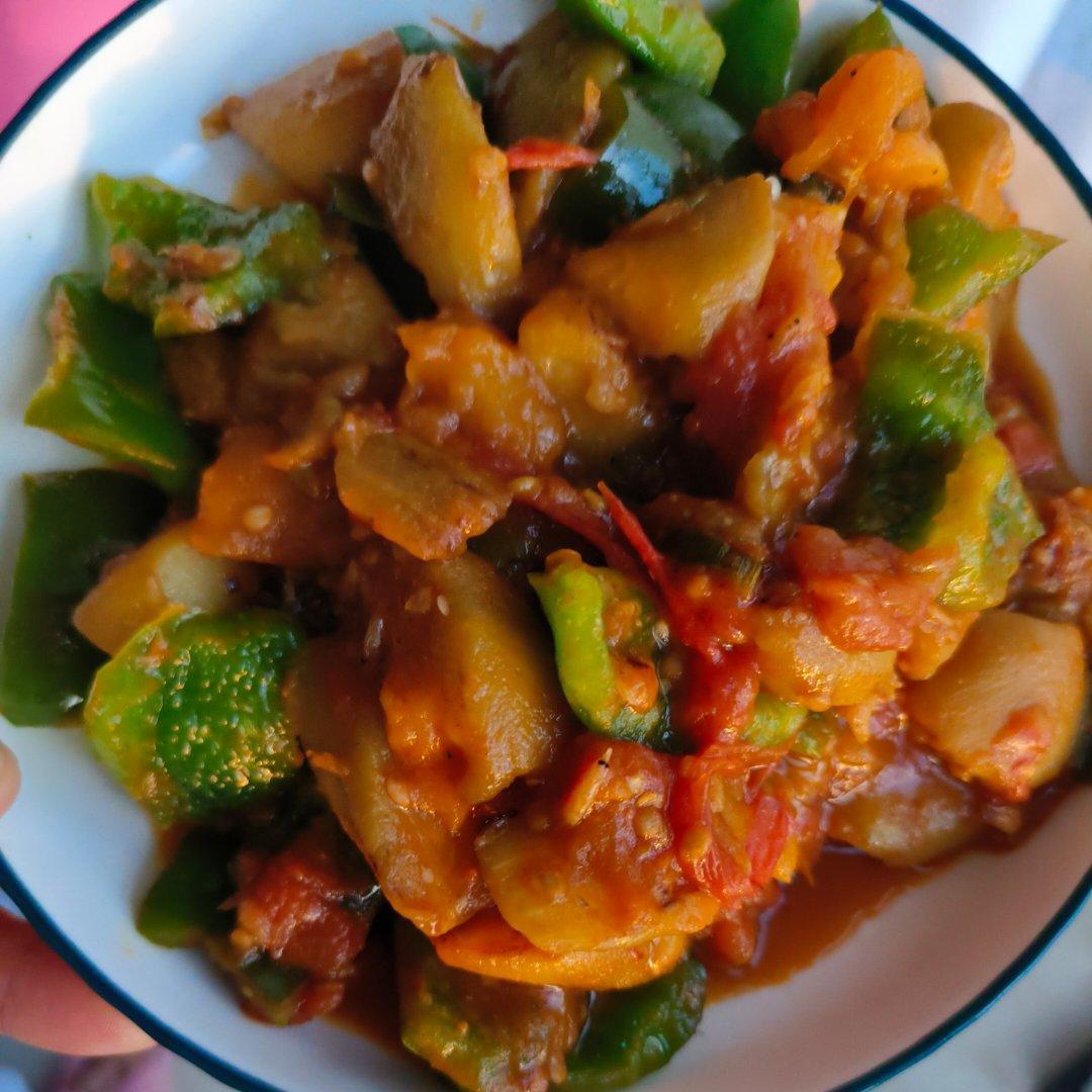 5分钟快手下饭菜#番茄炒茄子🍅番茄家族