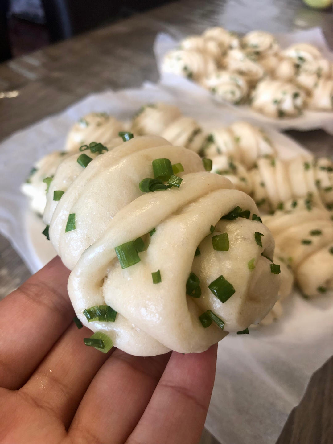 传统的葱油花卷