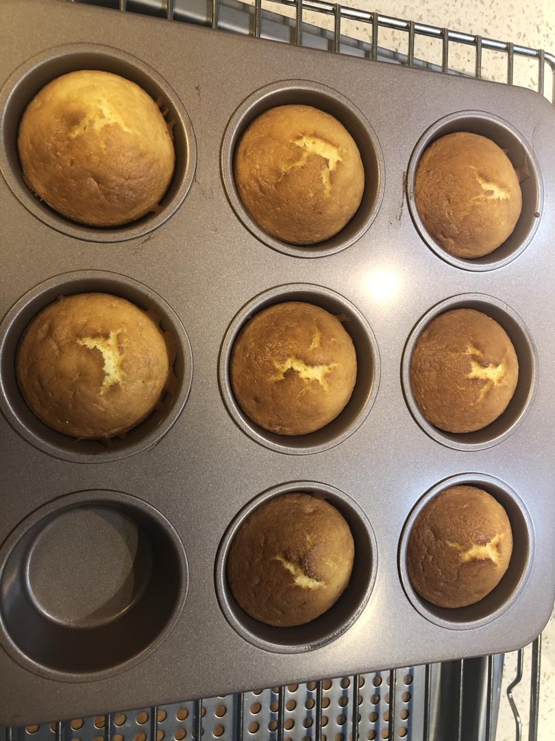 基基基础款的海绵小蛋糕，松软香甜又可爱