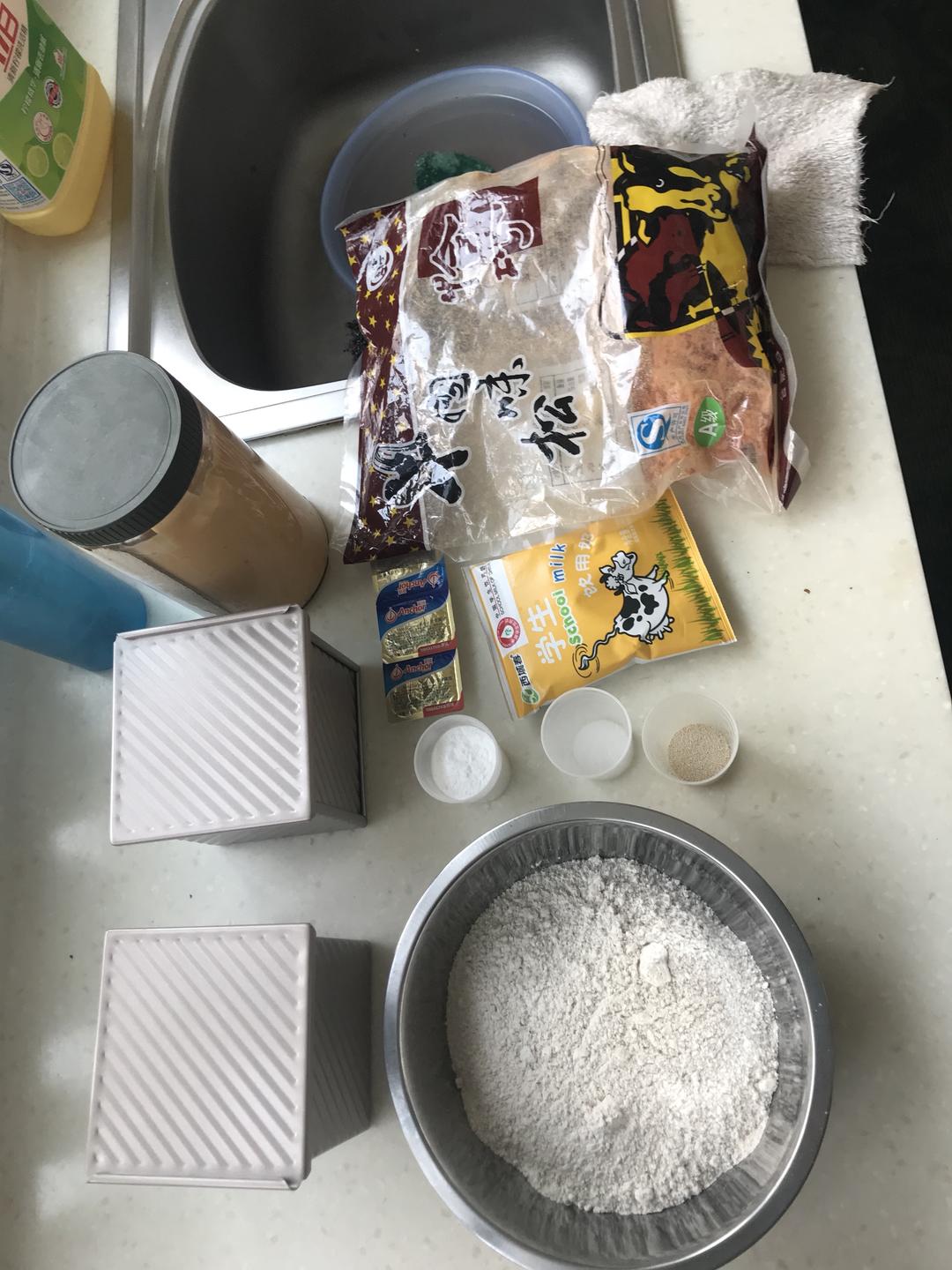 纯奶手撕吐司的做法 步骤1