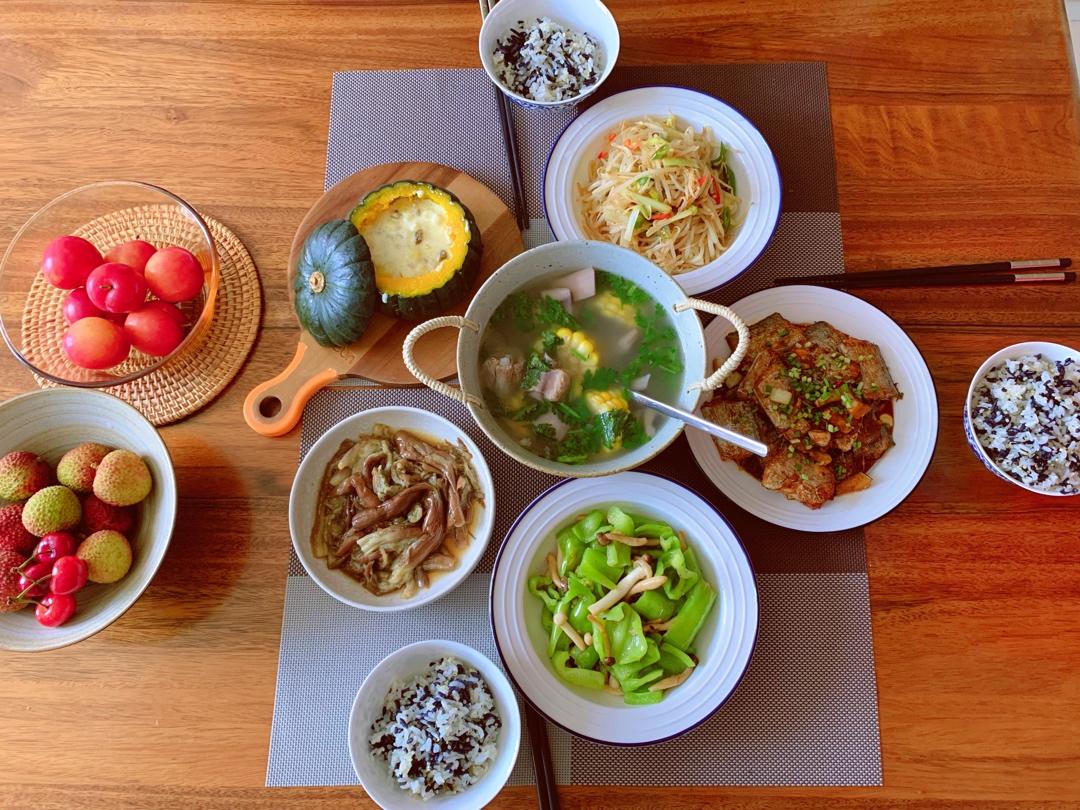 虫草花排骨汤【6月北鼎珐琅铸铁锅食谱】