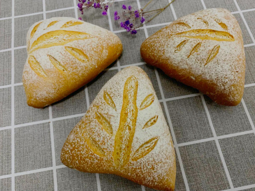 松软美味的椰香芋泥小餐包｜健康早餐好搭档