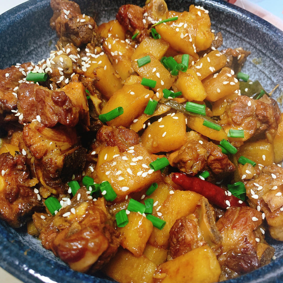 土豆炖排骨