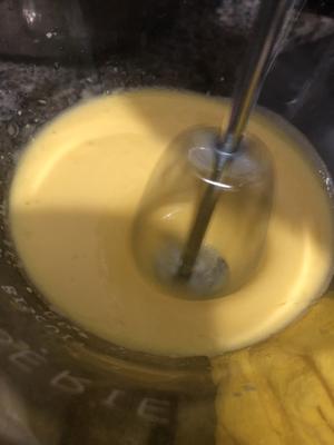 熟蛋黄冰淇淋的做法 步骤4