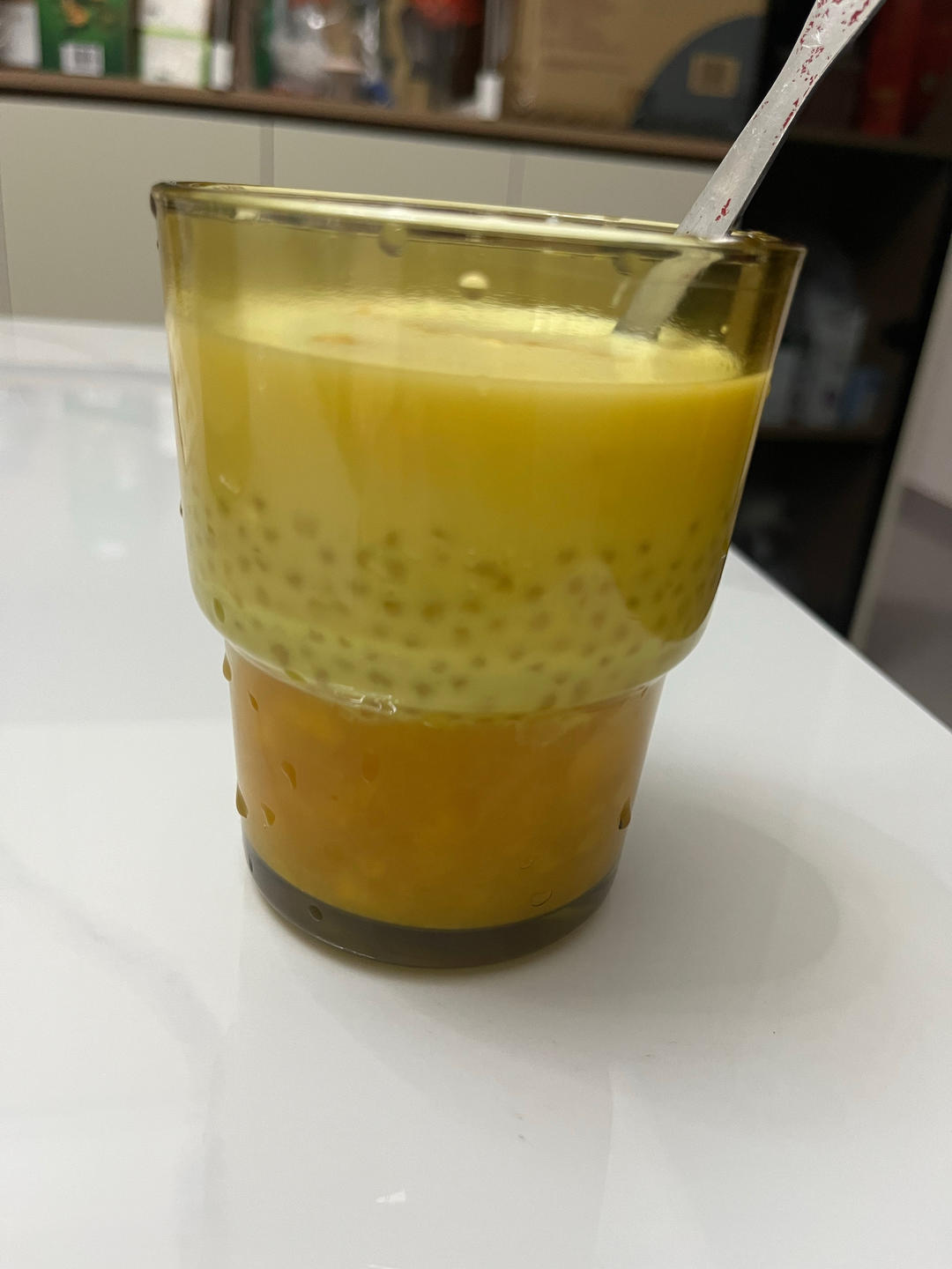 港式甜品——杨枝甘露(芒果西米露)附芒果花切法