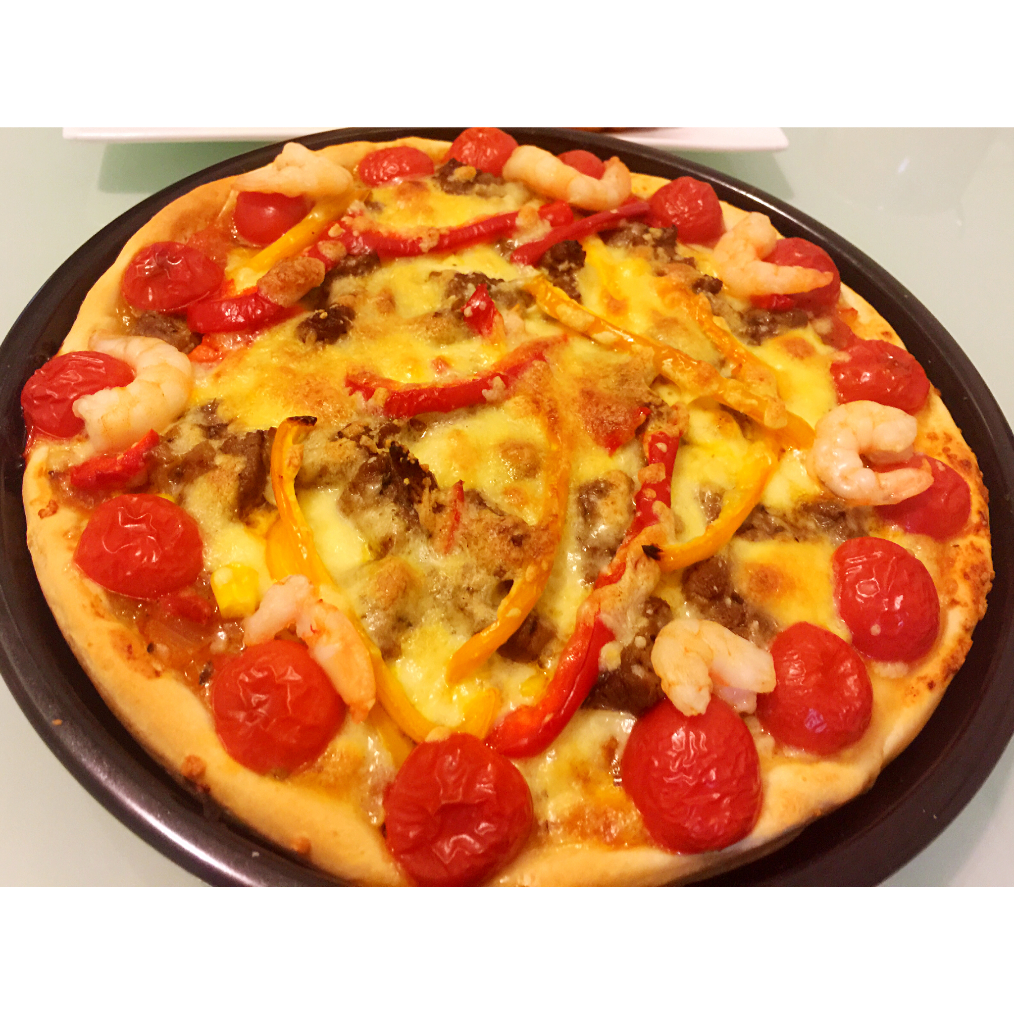 黑椒牛肉鲜虾披萨