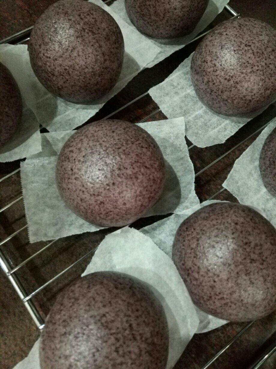 黑米粉刀切馒头