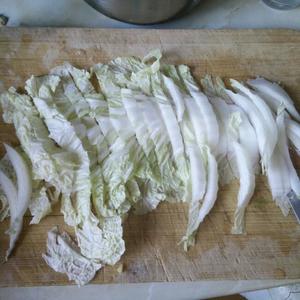 锅贴（猪肉白菜馅）的做法 步骤2