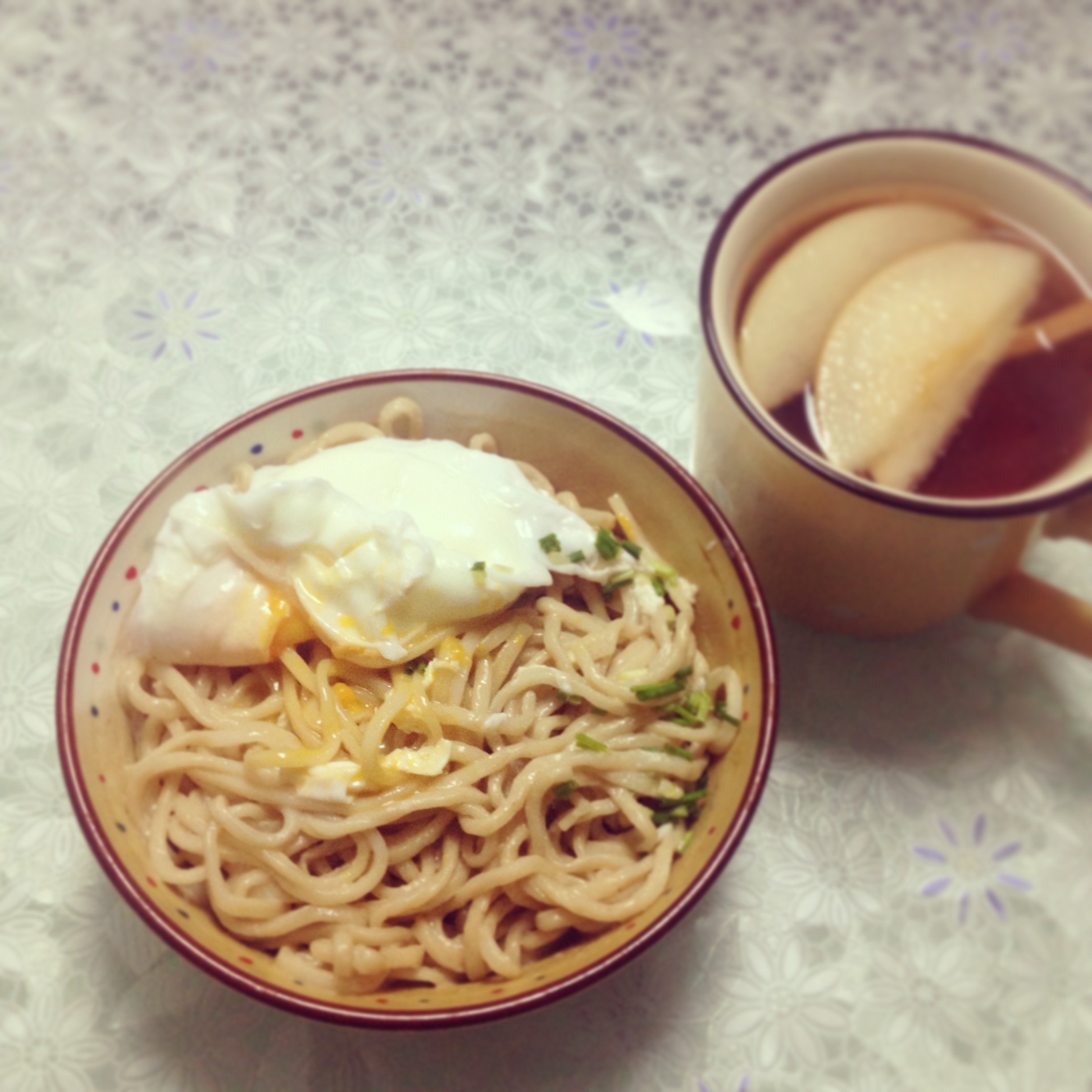 蛋黄麻酱拌面