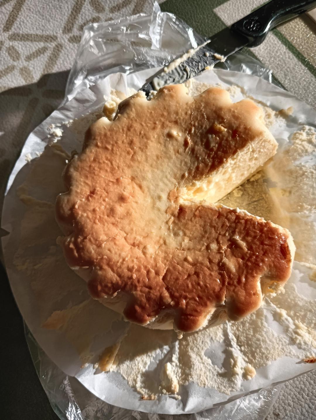 小白零失败的6寸或7寸柠檬巴斯克芝士蛋糕🍰（超简单！超美味！芝士控！）