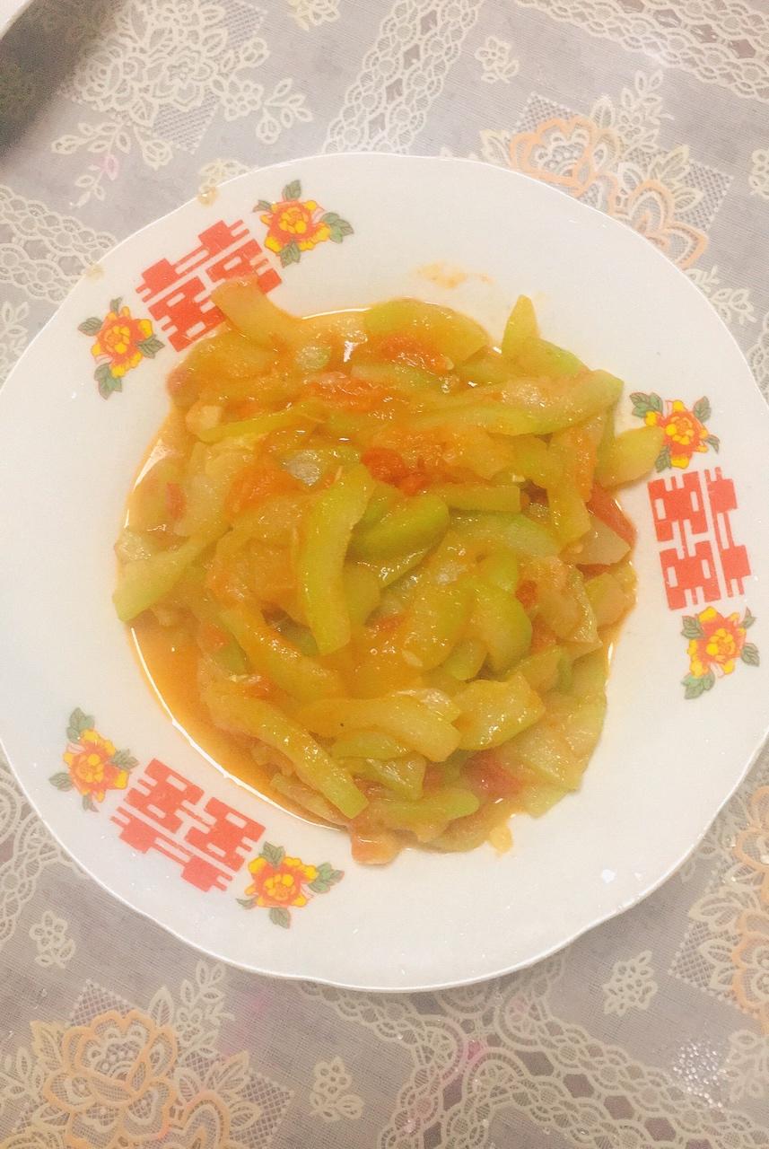 西葫芦烩番茄