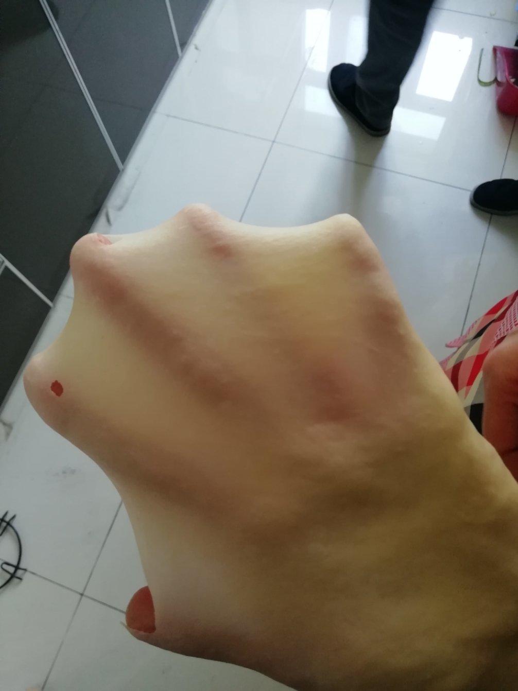 10分钟即可轻松“揉”出手套膜（水合法）