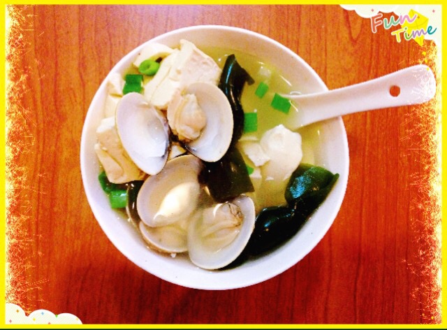 蛤蜊海带豆腐汤