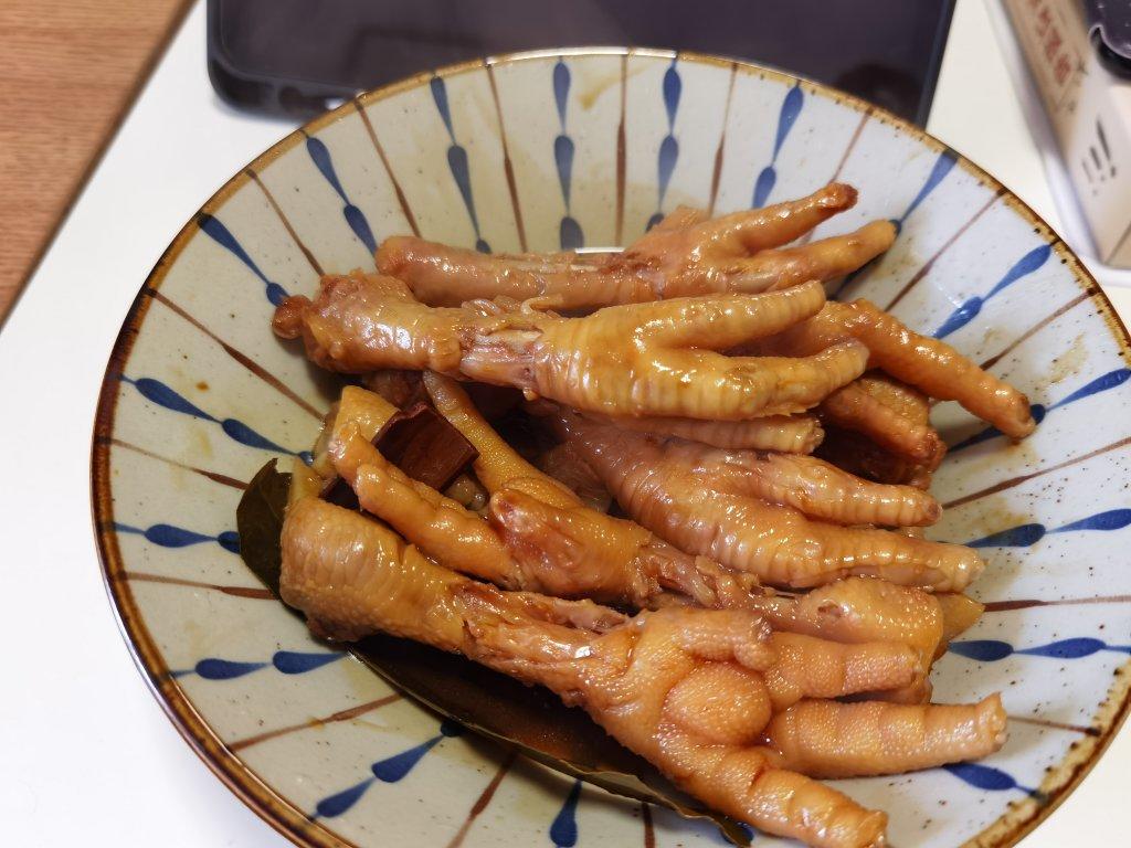 “销魂”卤鸡爪