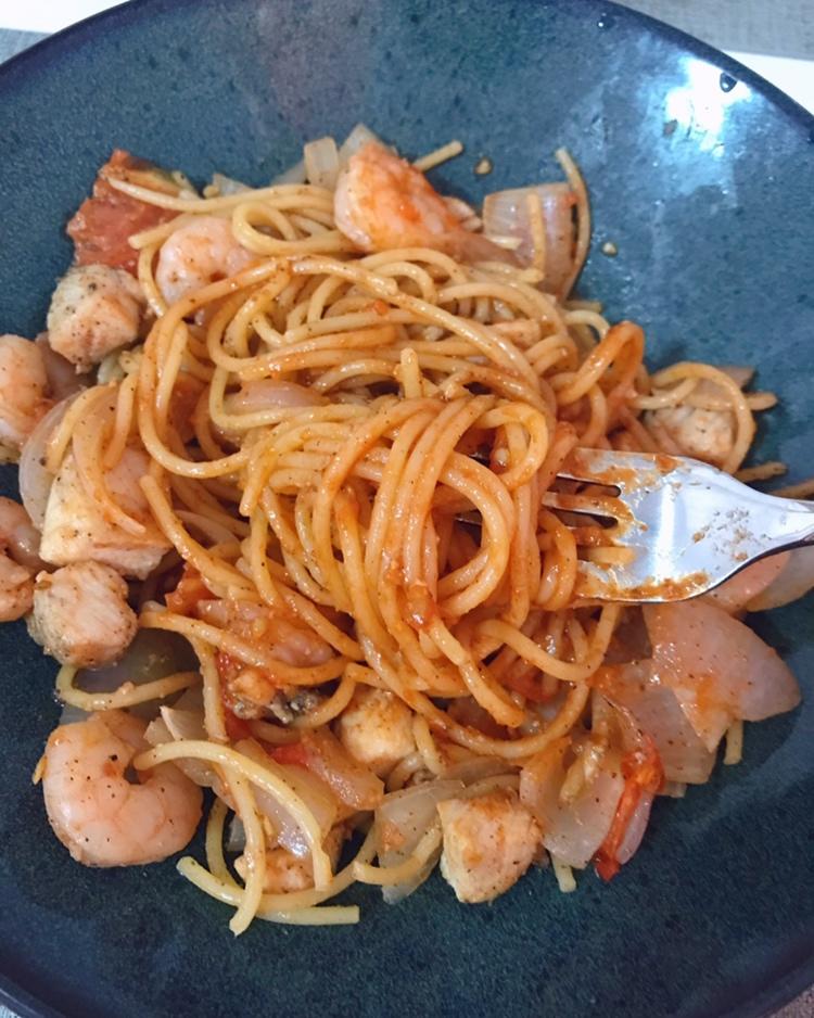 🍤虾仁鸡胸肉番茄意面🍝