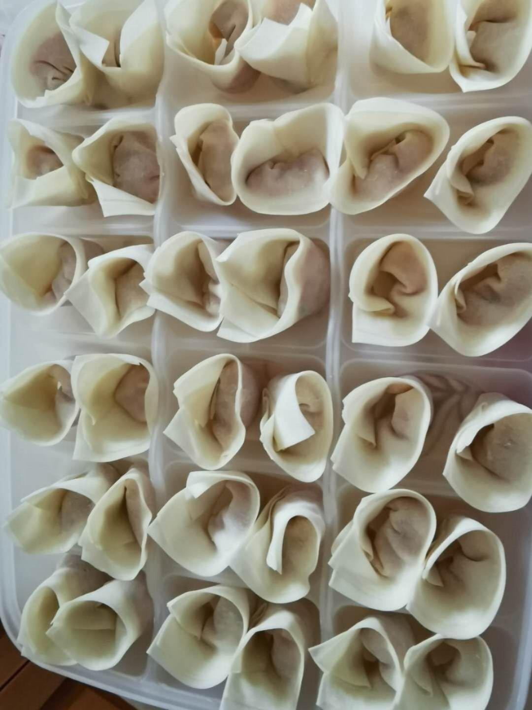 肉不柴的馄饨馅