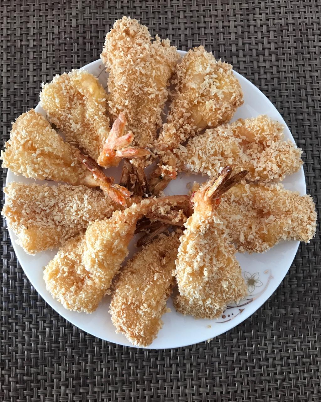 陈凡晓做的面包糠炸虾