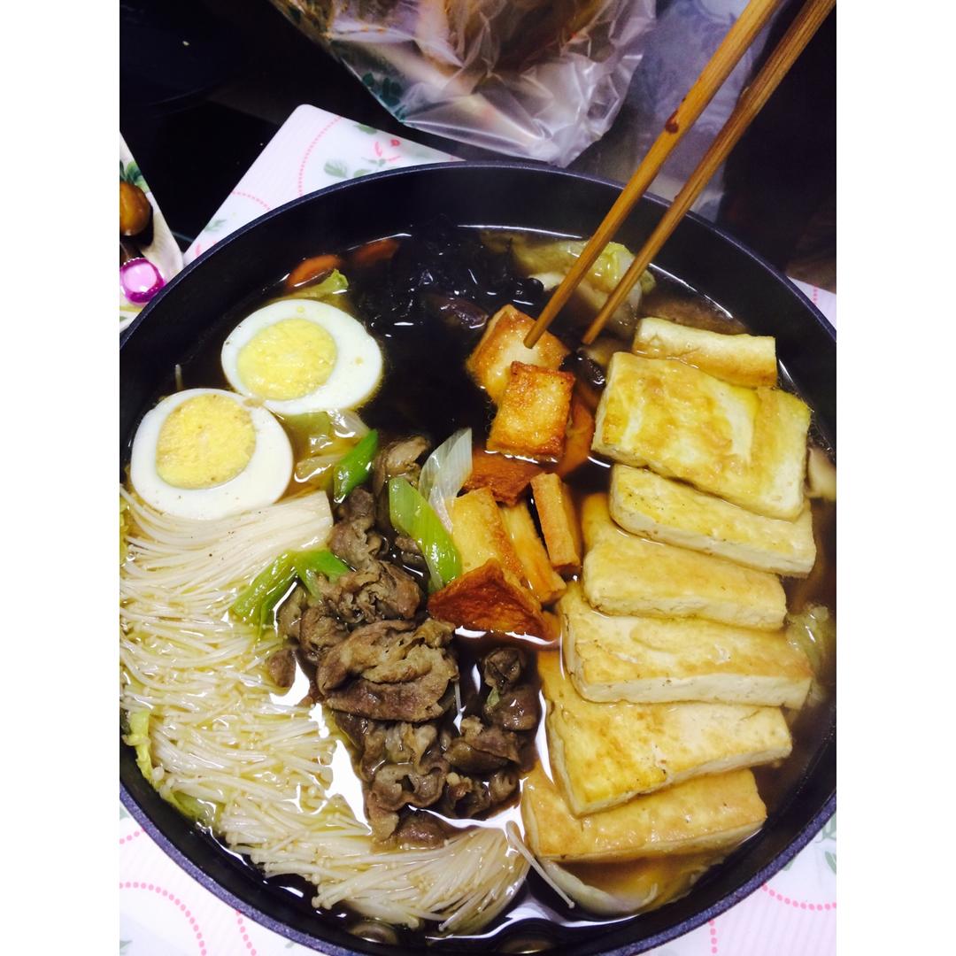 寿喜烧（日式牛肉锅）