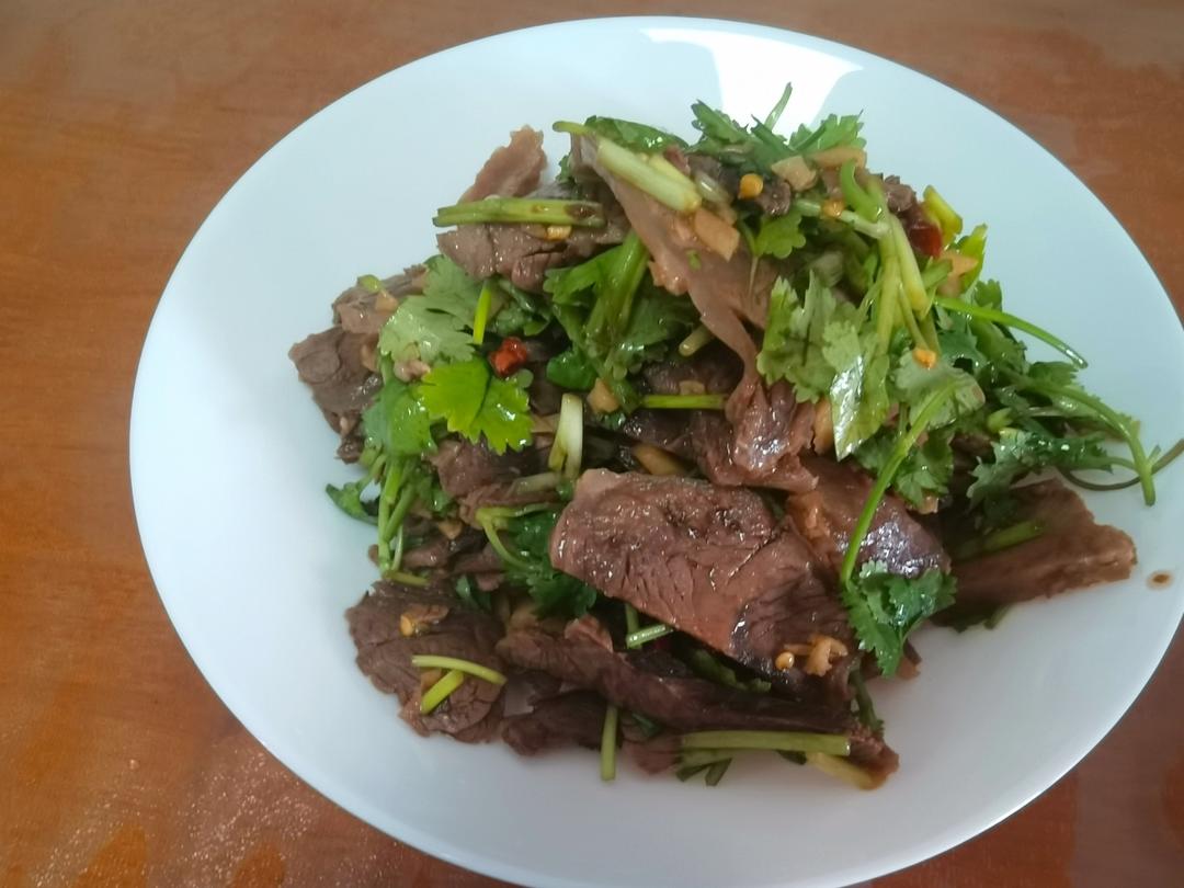 凉拌牛肉