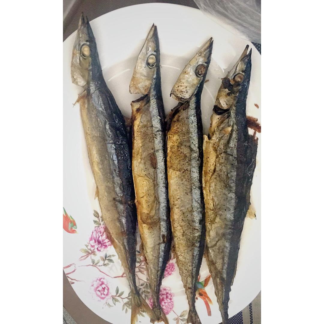 日本人教你做正宗料理之烤秋刀鱼