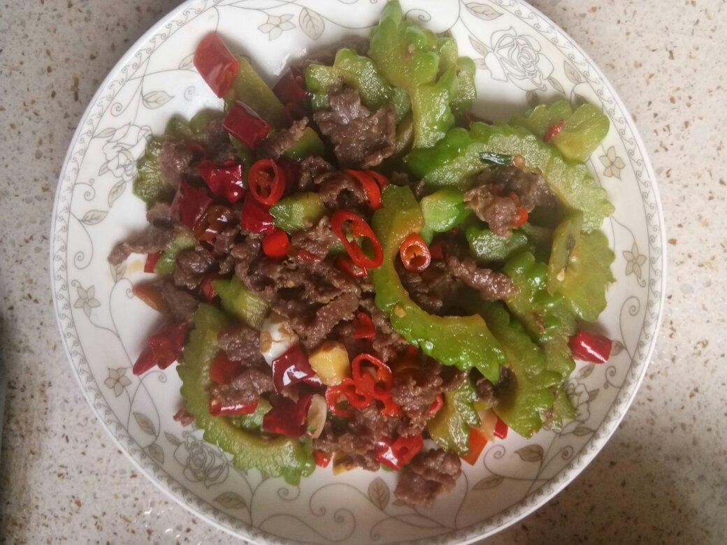 苦瓜炒牛肉