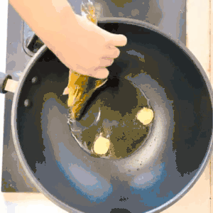 香辣鲜美的下饭菜：昂刺鱼炖豆腐的做法 步骤3