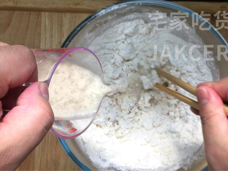 纯奶手撕吐司的做法 步骤1