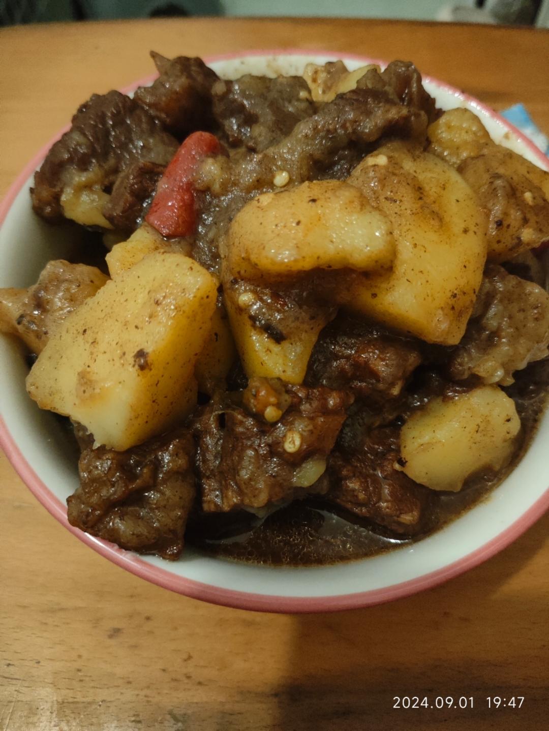 番茄炖牛腩