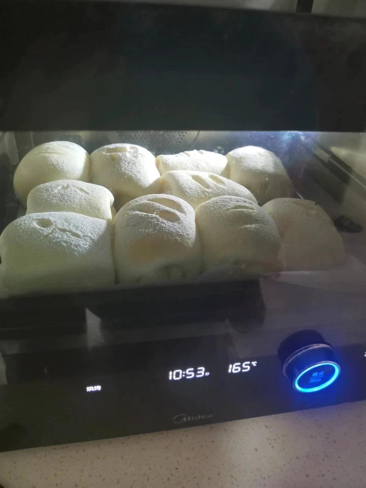 软到不知所措的牛奶卷