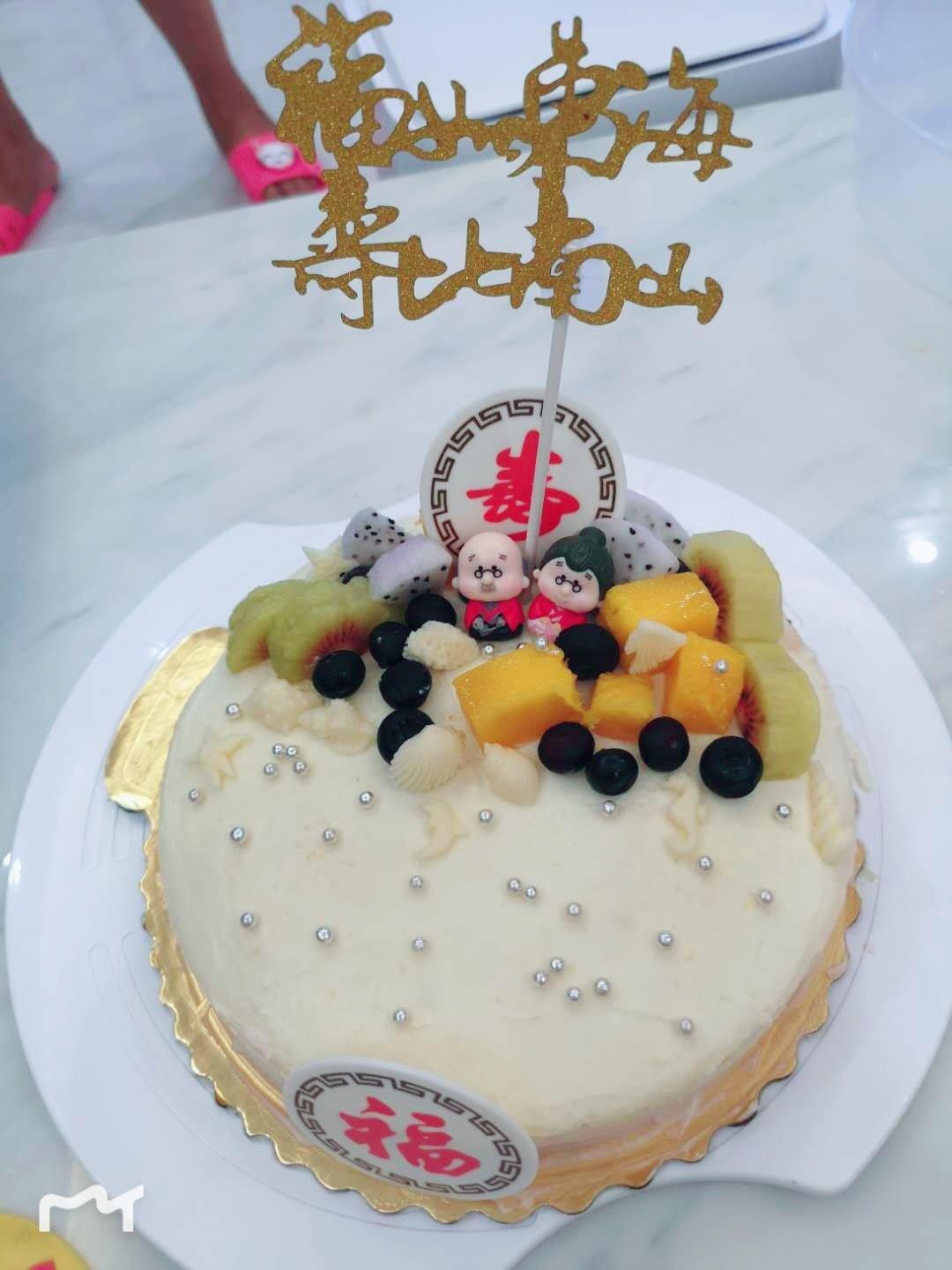 奶油蛋糕抹面小技巧