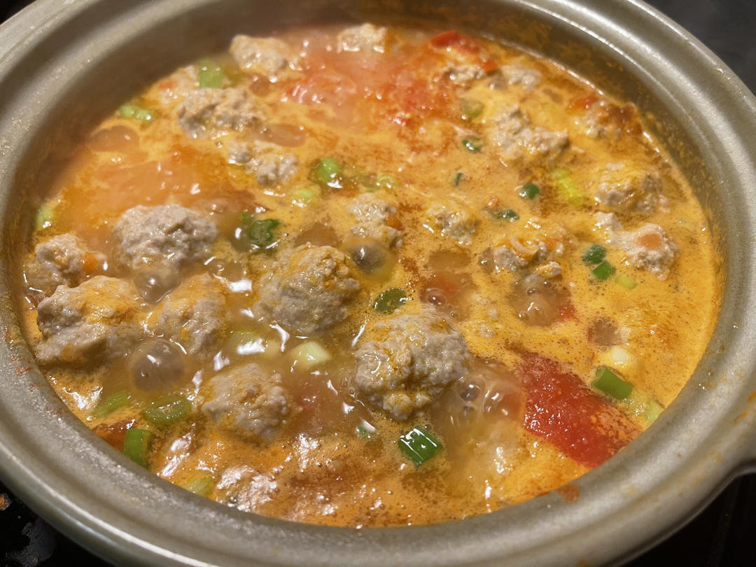 家传浓汤西红柿🍅猪肉丸子汤