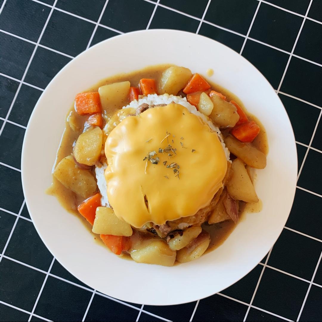 芝士汉堡肉咖喱饭