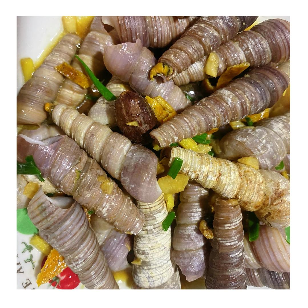 爆炒钉螺的做法 步骤4