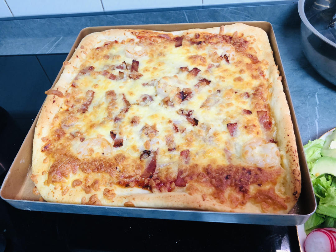 旭旭c9ah做的8寸纯手工什锦披萨