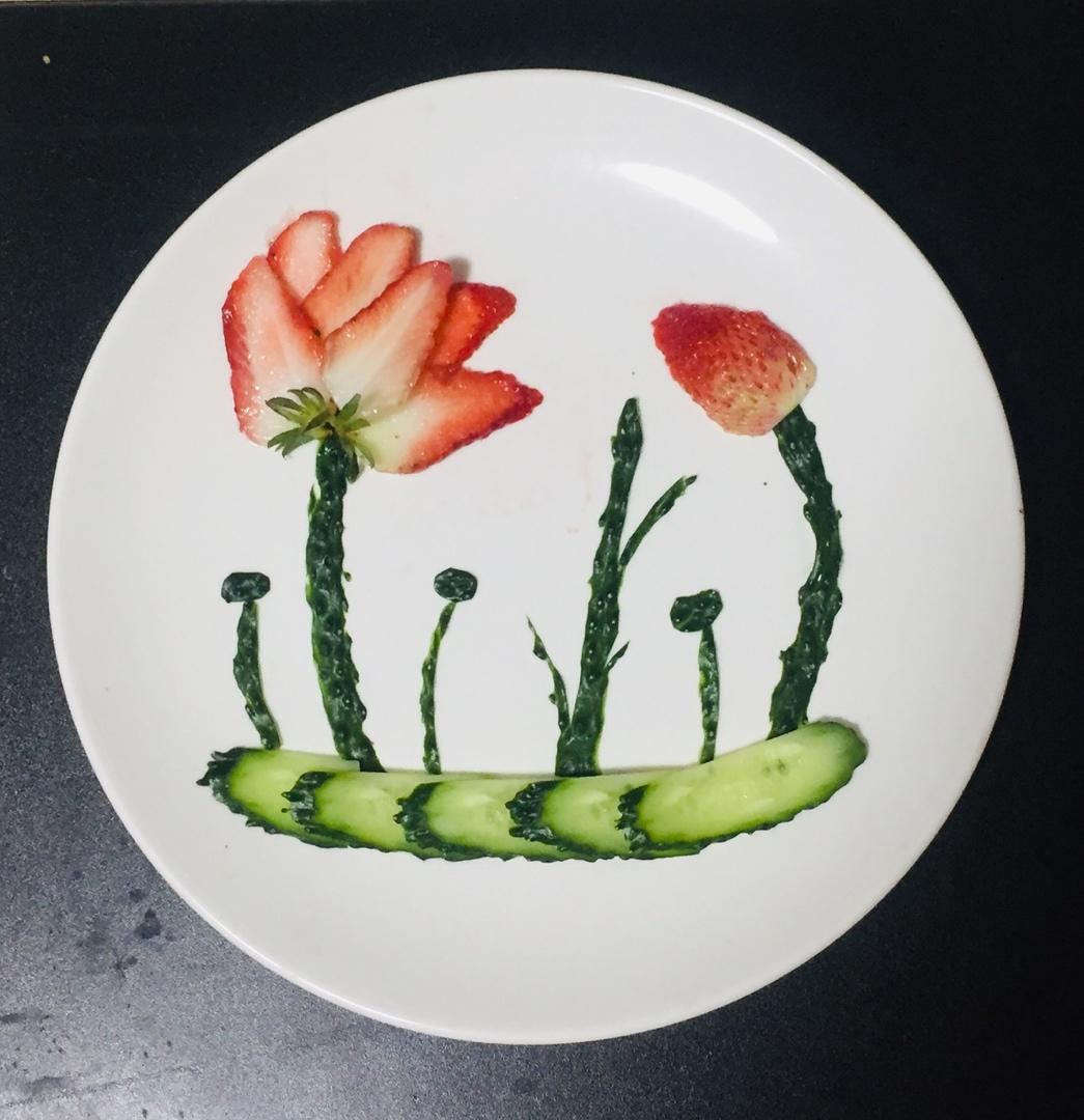 草莓创意果盘