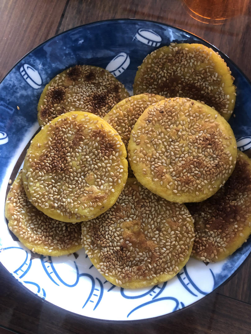 平底锅就能做!香甜软糯的南瓜饼