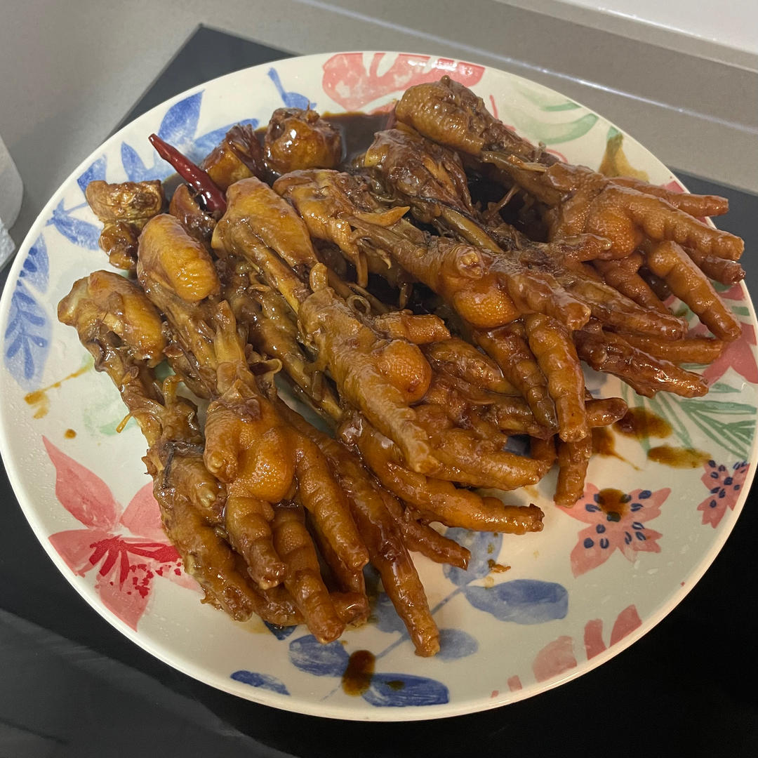 “销魂”卤鸡爪