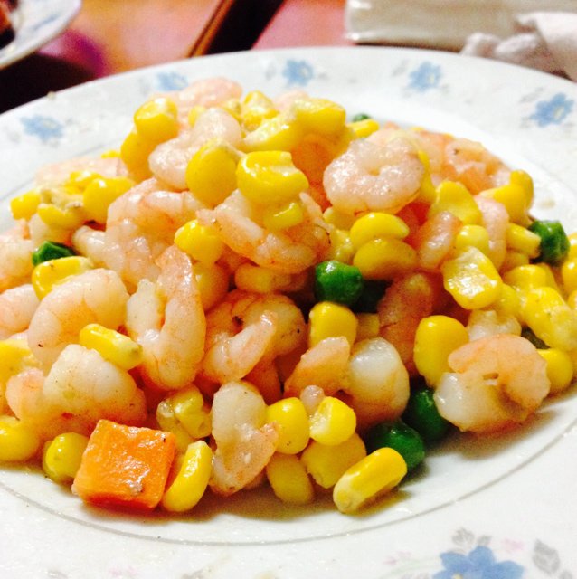 三色炒虾仁