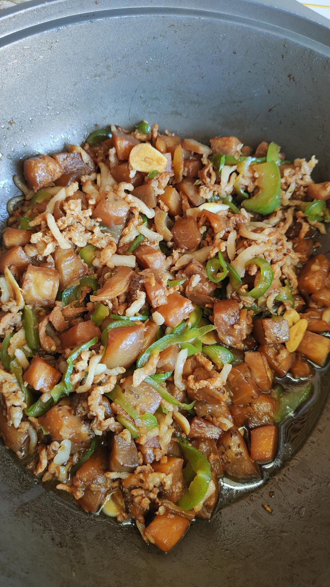 茄子炒肉