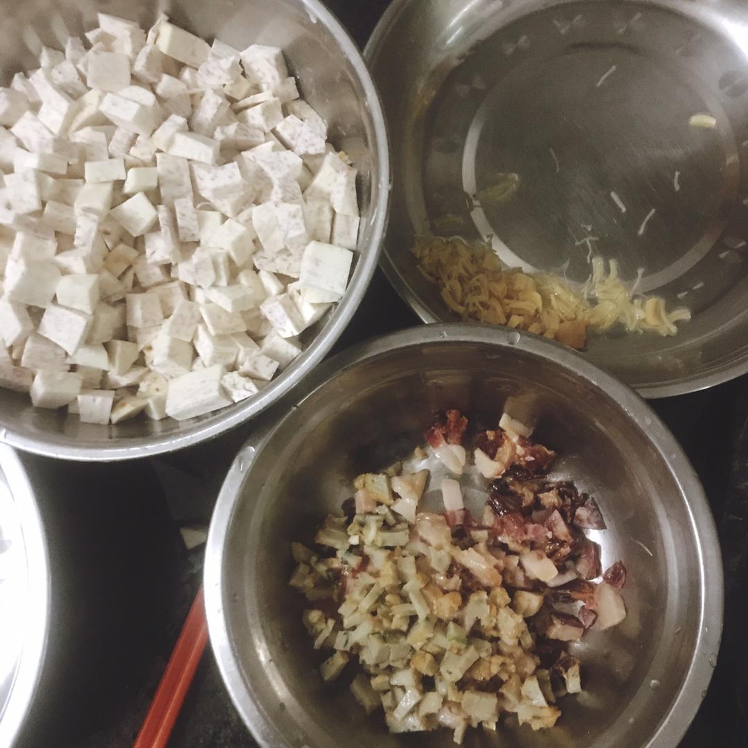 广东常见小吃点心-芋头糕