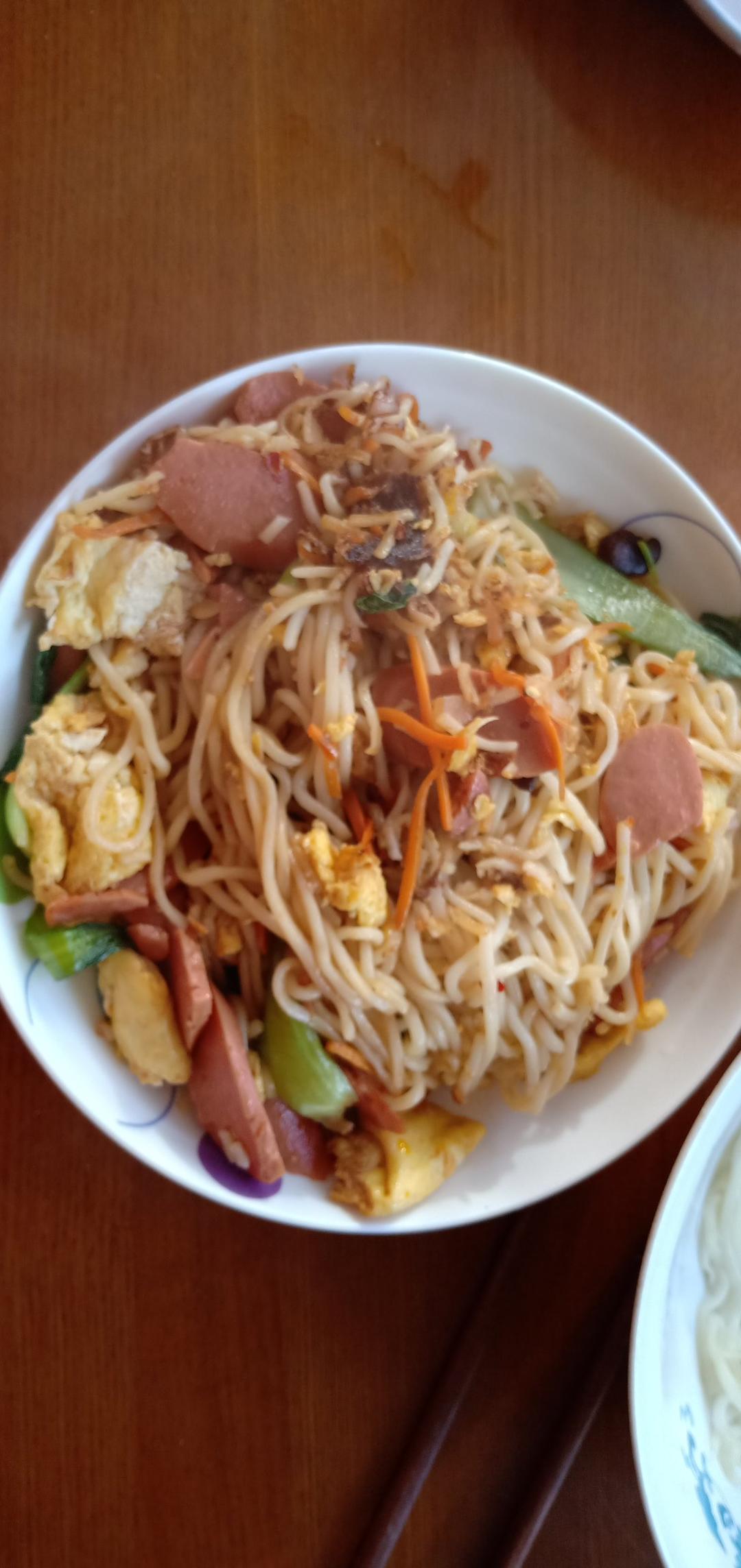 🍜最简单最好吃的家常炒面