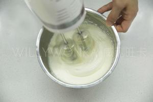 香草冰激凌奶油的做法 步骤5