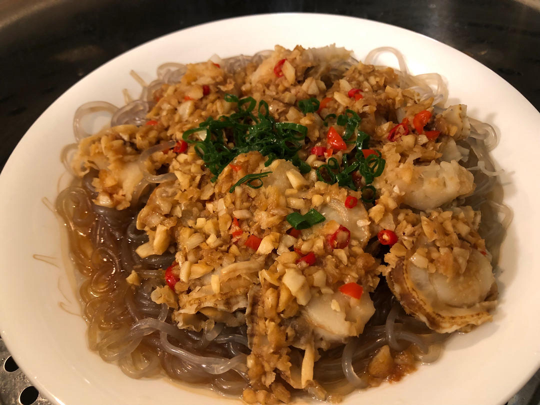 蒜蓉粉丝蒸扇贝