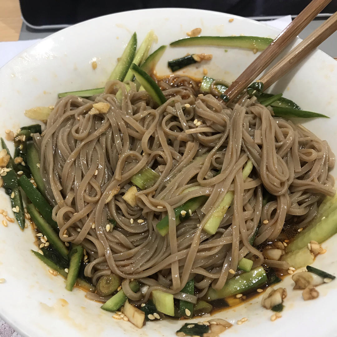 巨好吃㊙️酸辣凉拌面❗️十分钟搞定，简单快手❗️