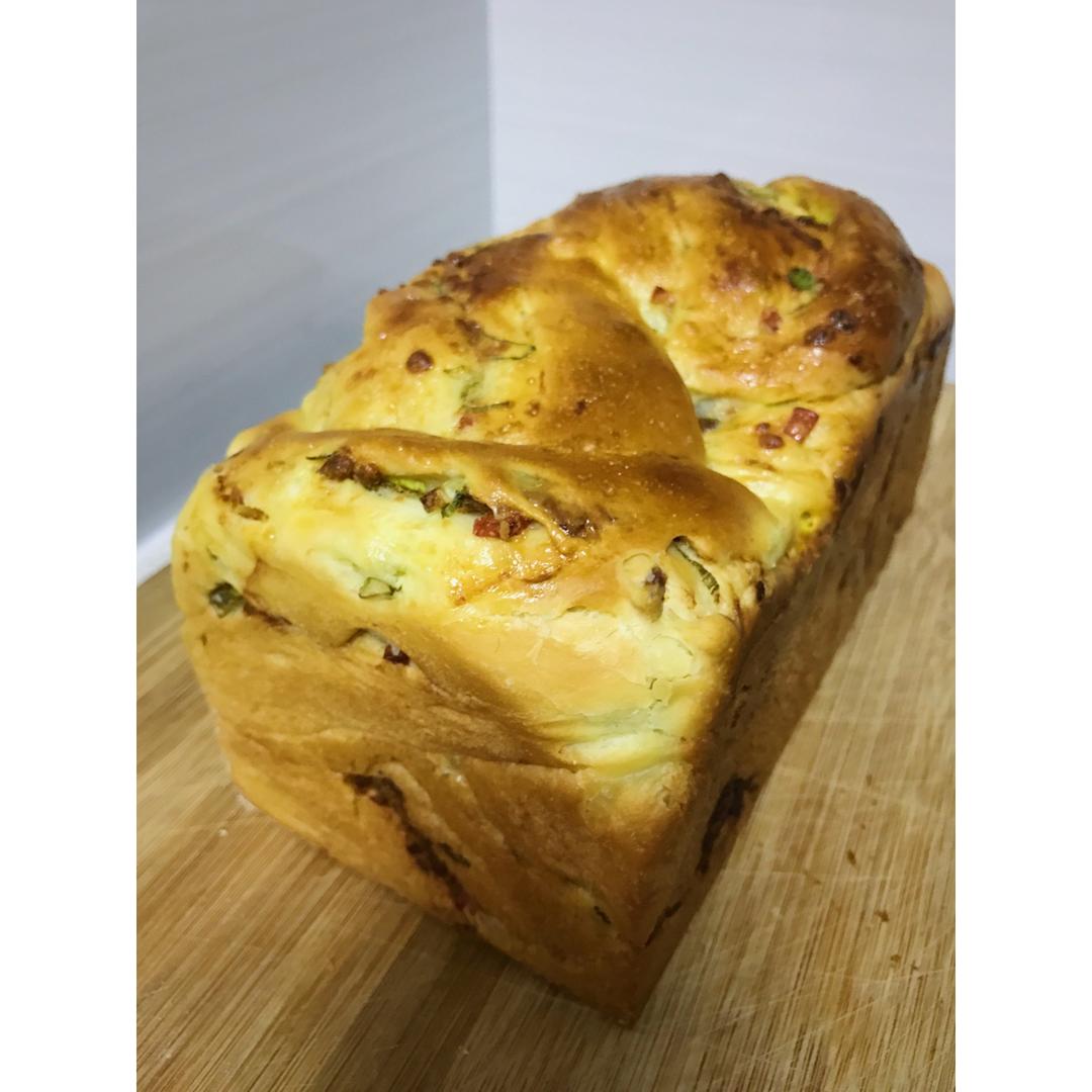香葱肉松手撕吐司