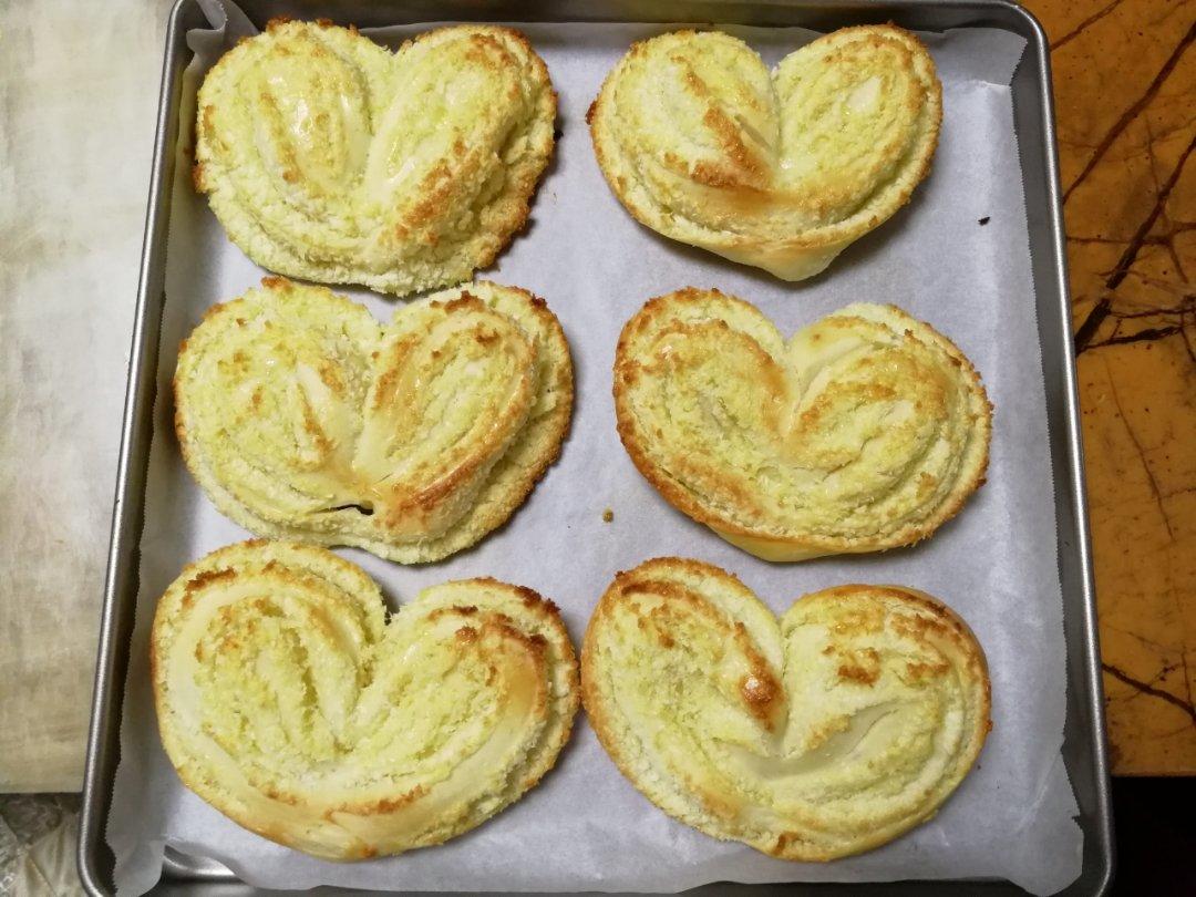 心形椰蓉面包