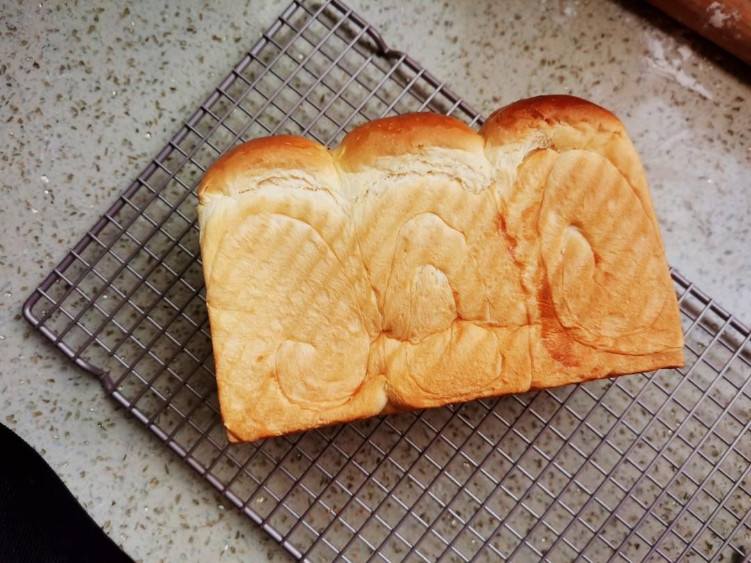 我认为最好吃的吐司🍞重磅奶油奶酪吐司（内含奶油奶酪馅料制作方法）