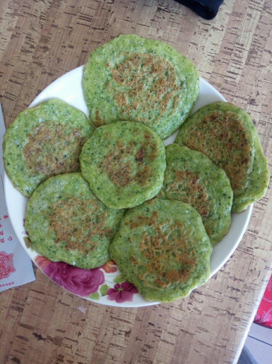 西兰花鸡蛋饼（宝宝辅食）