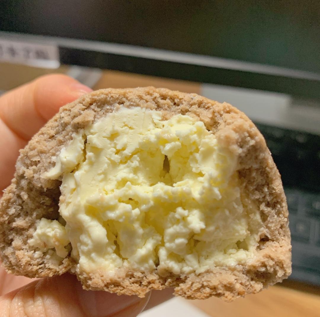 生酮 低碳水红丝绒核桃奶酪包（附金枪鱼海苔馅做法）