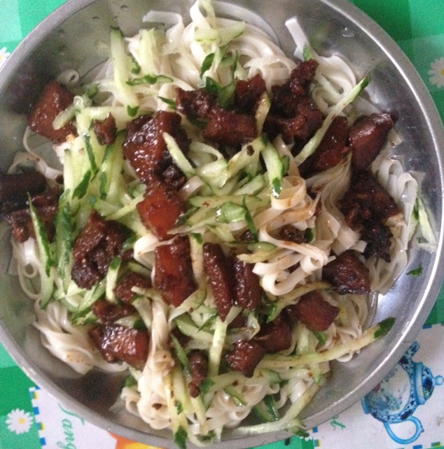 土豆炸酱面